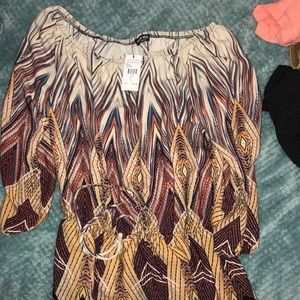 Just around the river bend top, size L NWT